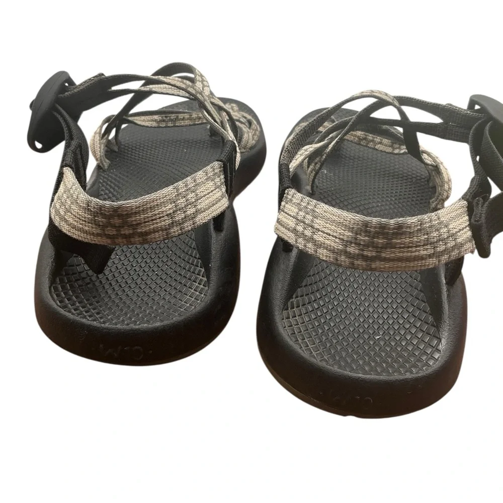 Chaco‎ Women's Sandals in Black and Cream size 10